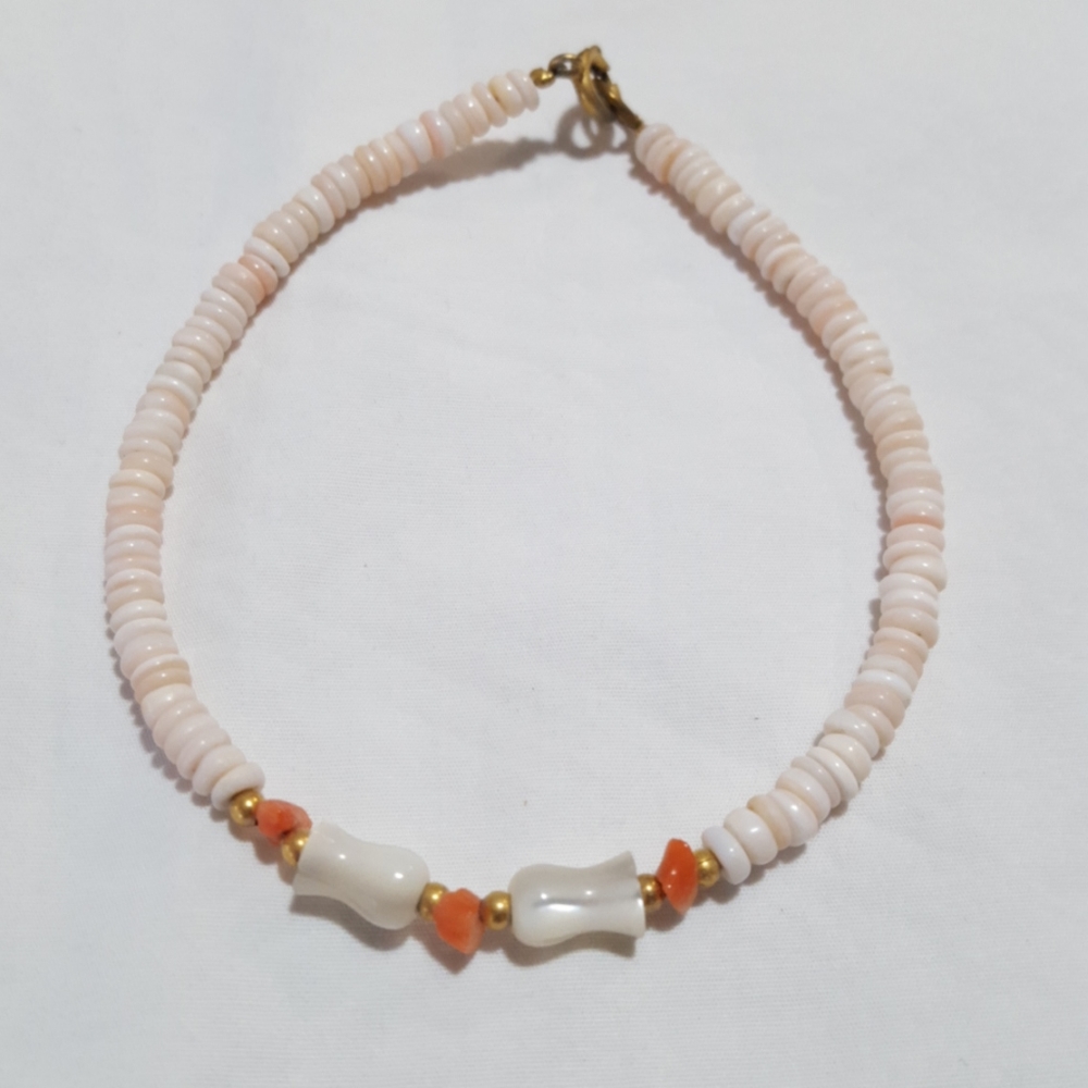 Bracelet w Coral accents